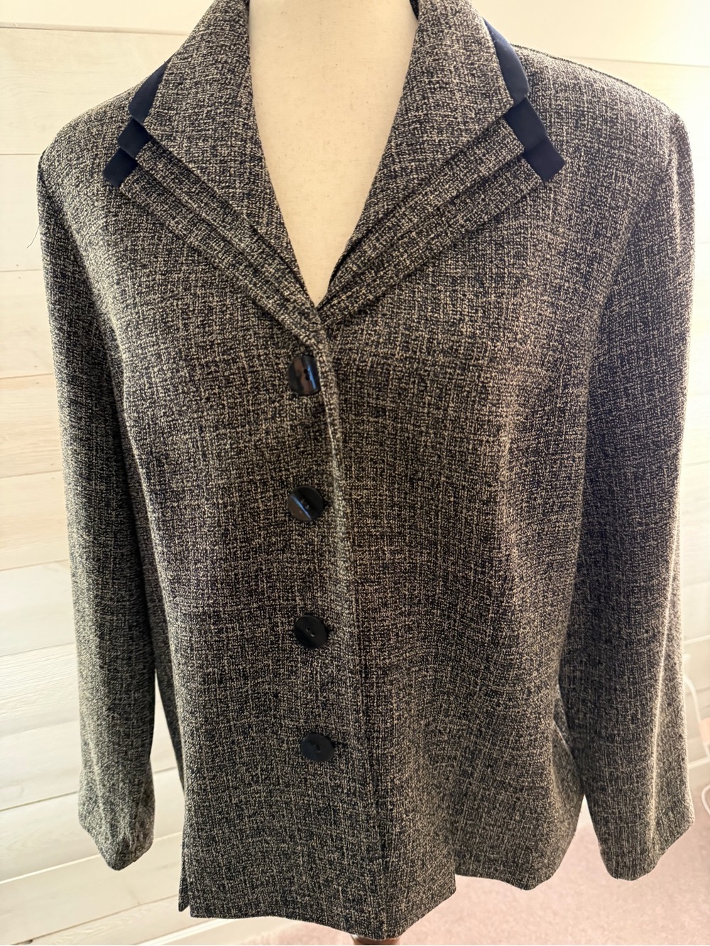 Danny & Nicole Black and Gray Textured Button Jacket